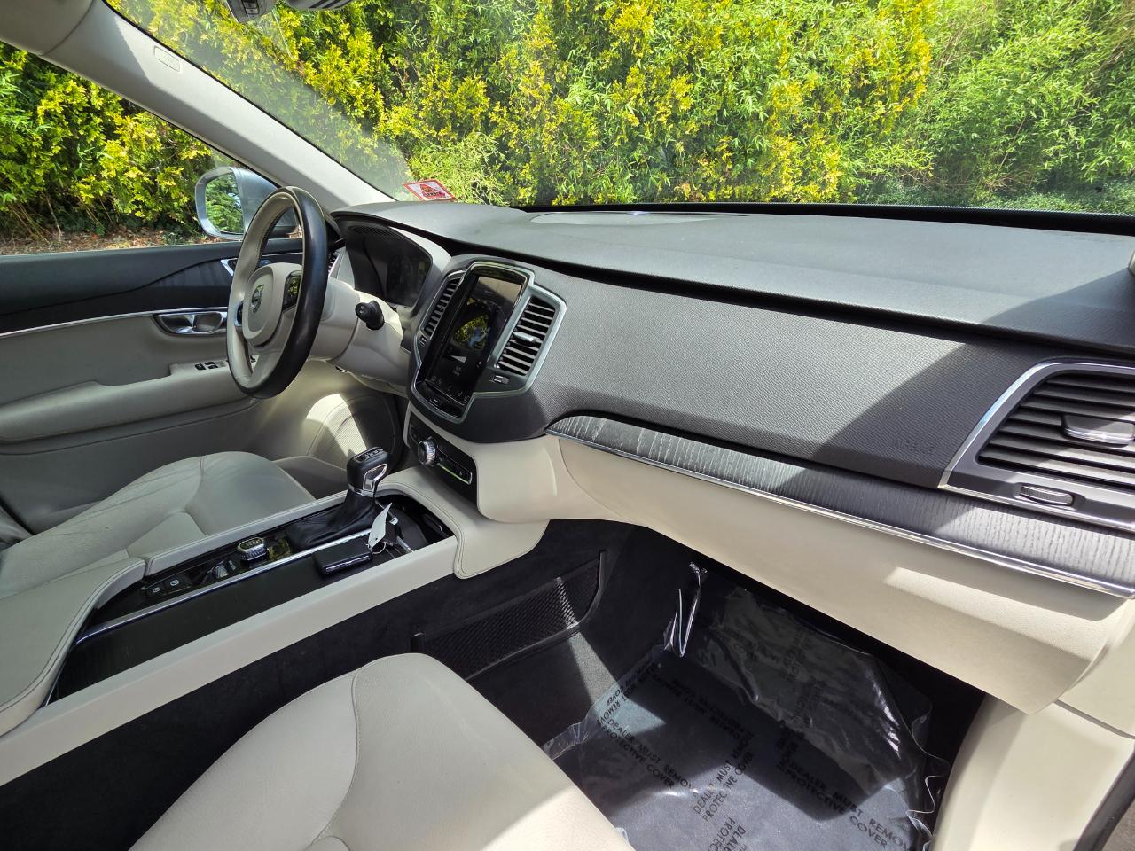 Volvo XC90 T5 Momentum 2020