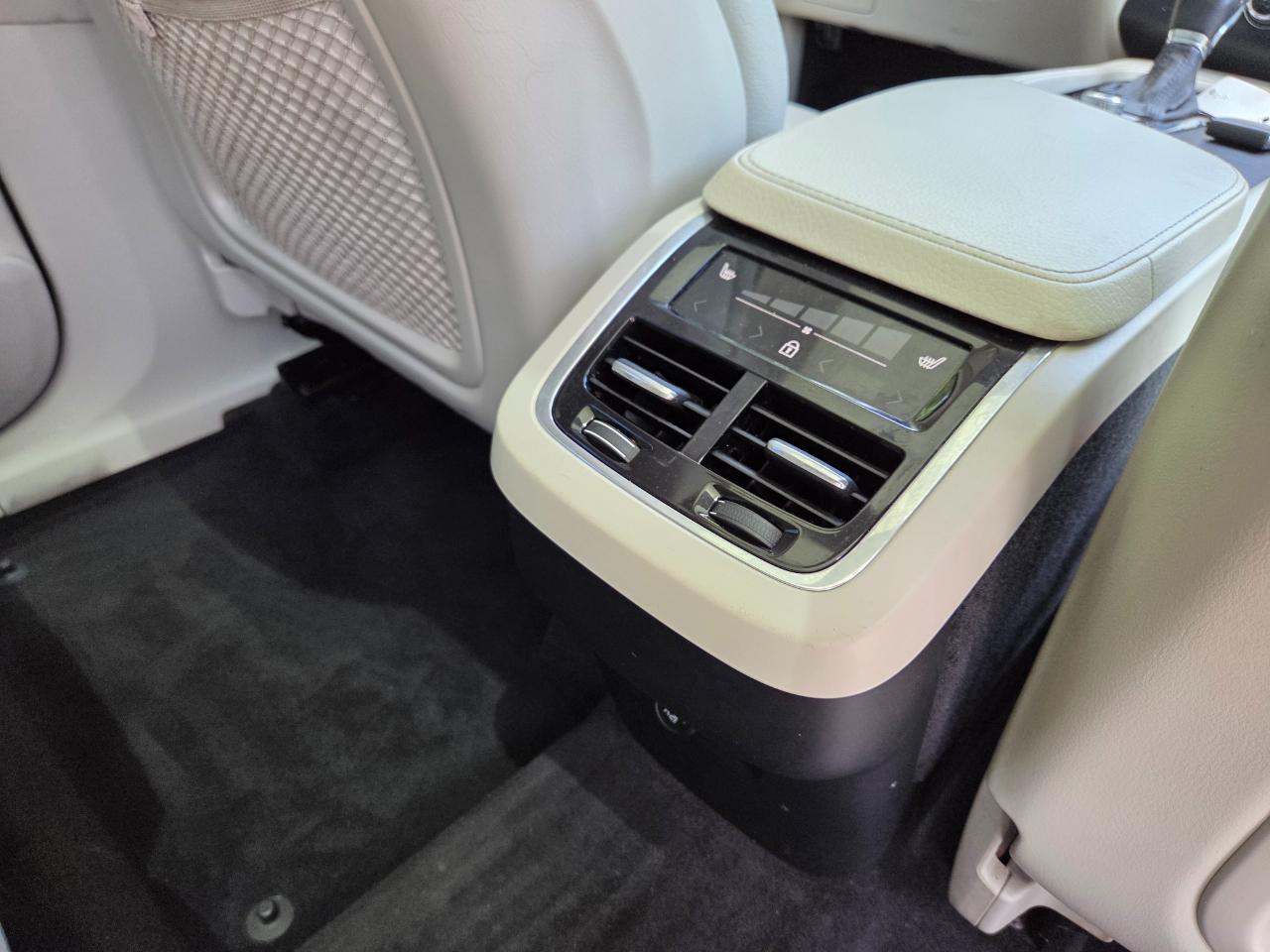 Volvo XC90 T5 Momentum 2020