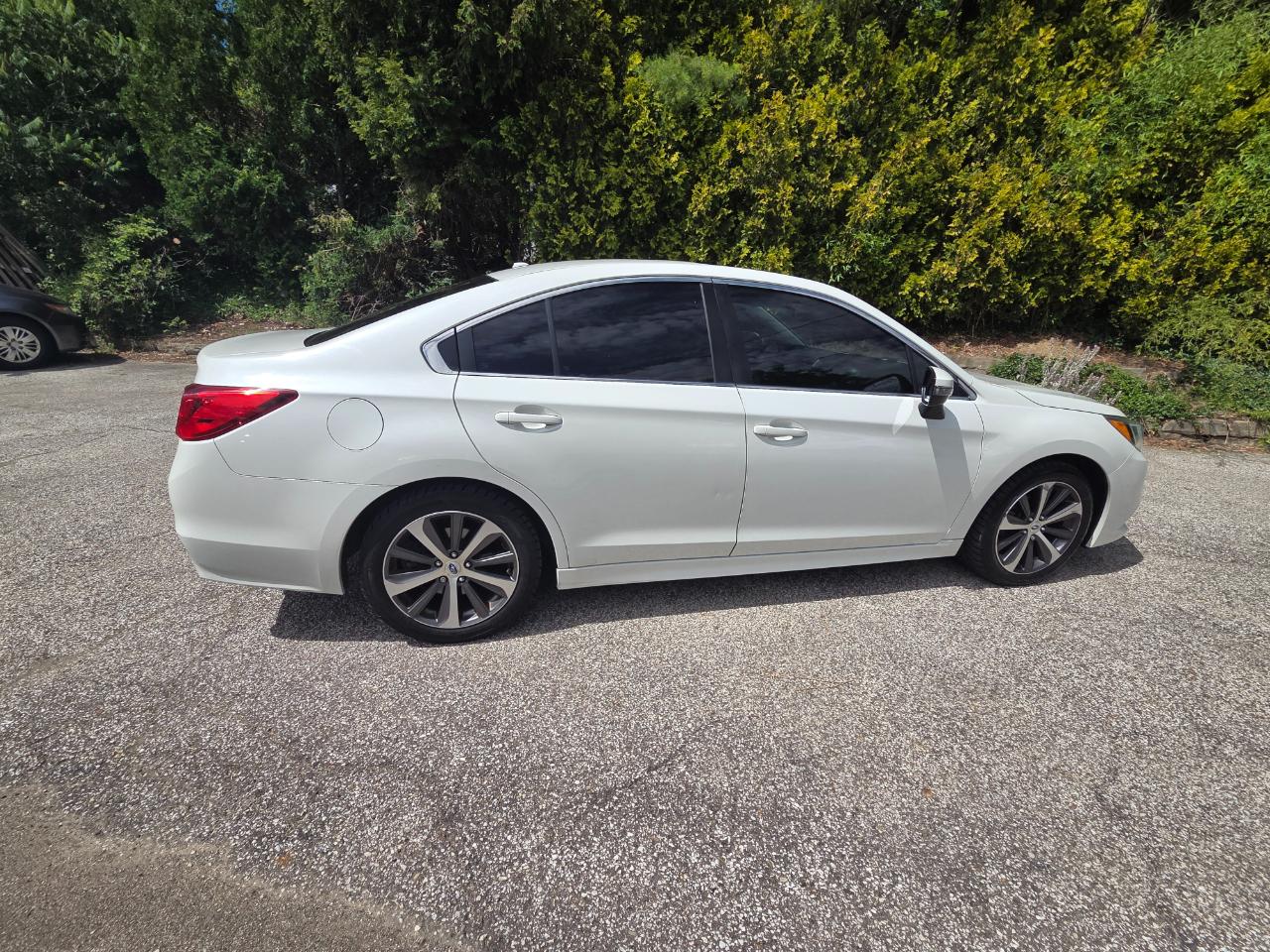 Subaru Legacy 2.5i Limited 2015