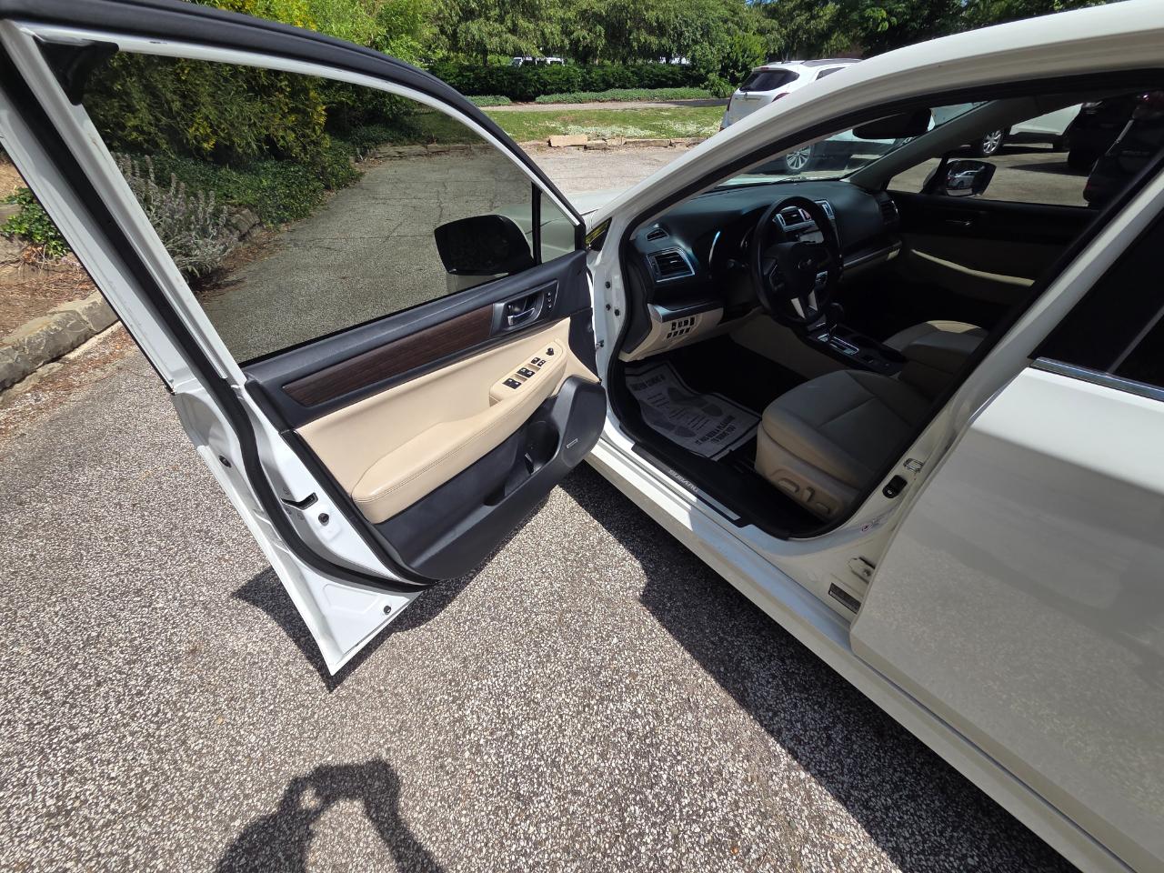 Subaru Legacy 2.5i Limited 2015
