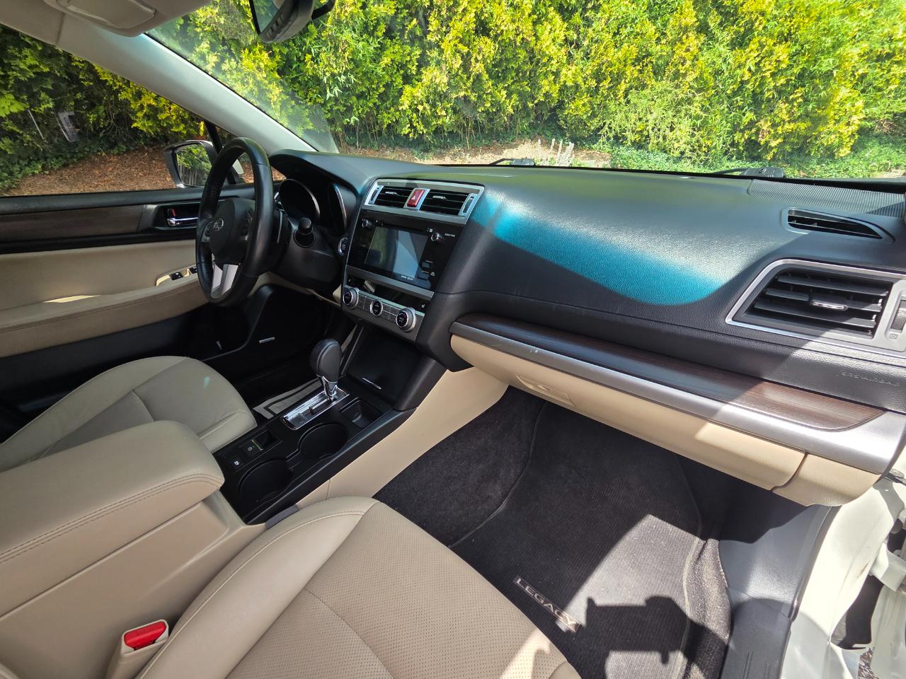Subaru Legacy 2.5i Limited 2015