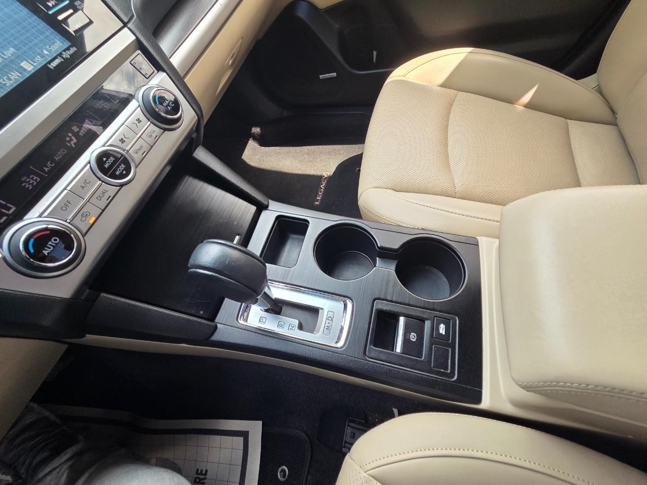 Subaru Legacy 2.5i Limited 2015