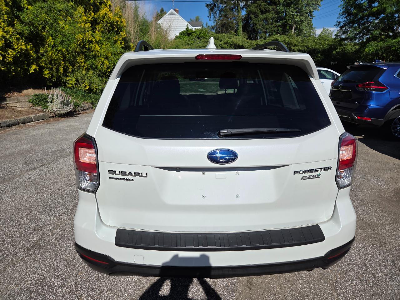 Subaru Forester 2.5i Premium PZEV CVT 2017