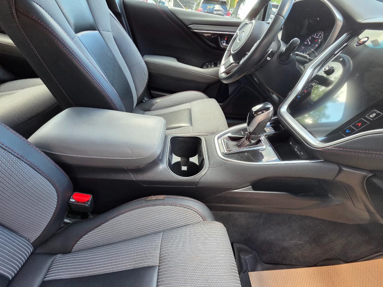 Subaru Legacy Sport 2020