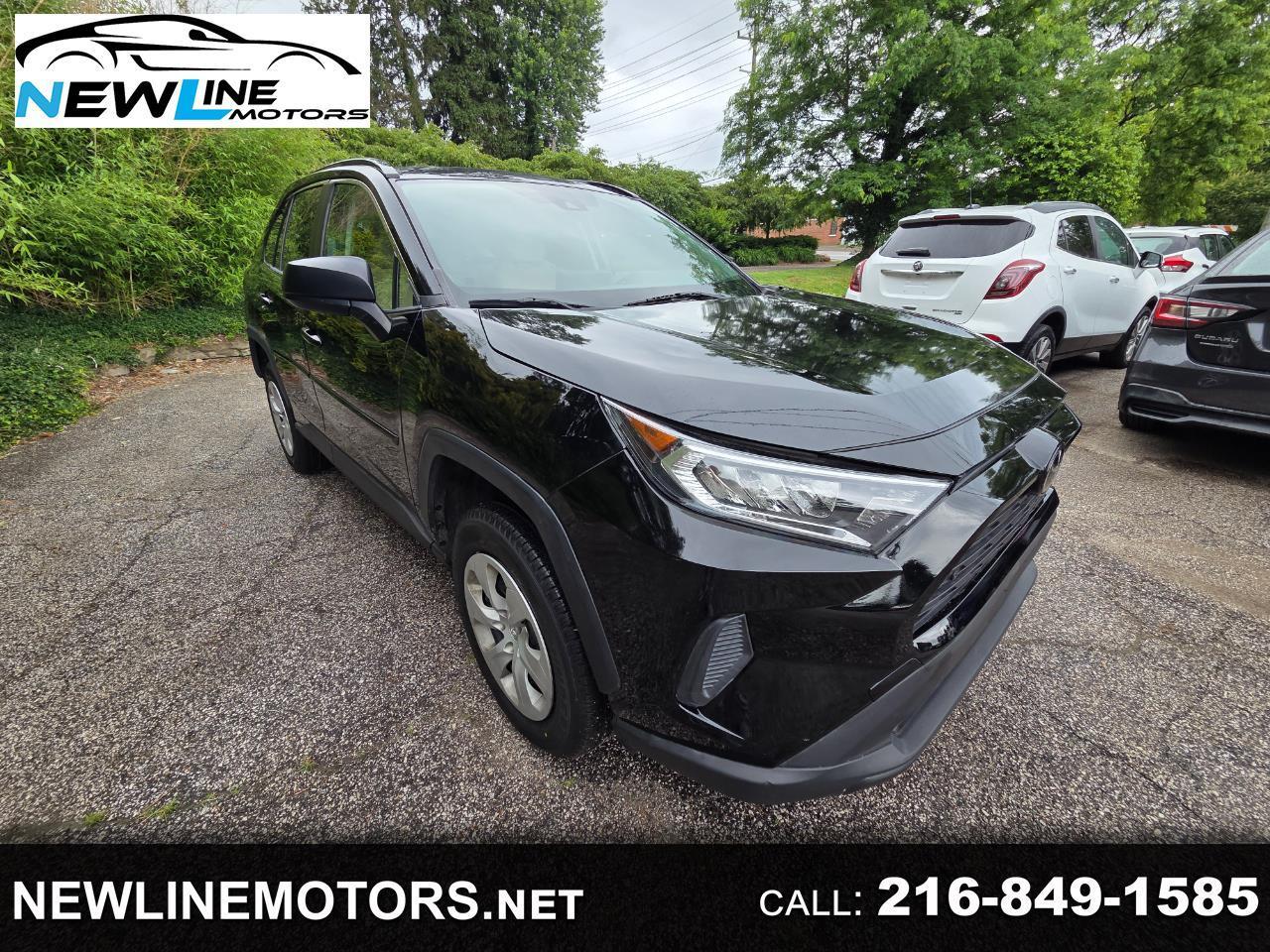 Toyota RAV4 LE AWD 2020