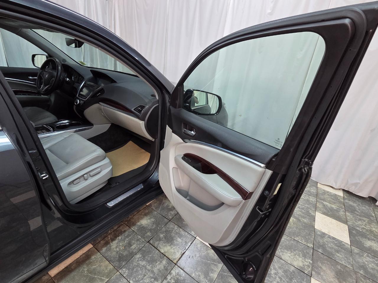 Acura MDX 9-Spd AT SH-AWD w/Advance and Entertainment 2016
