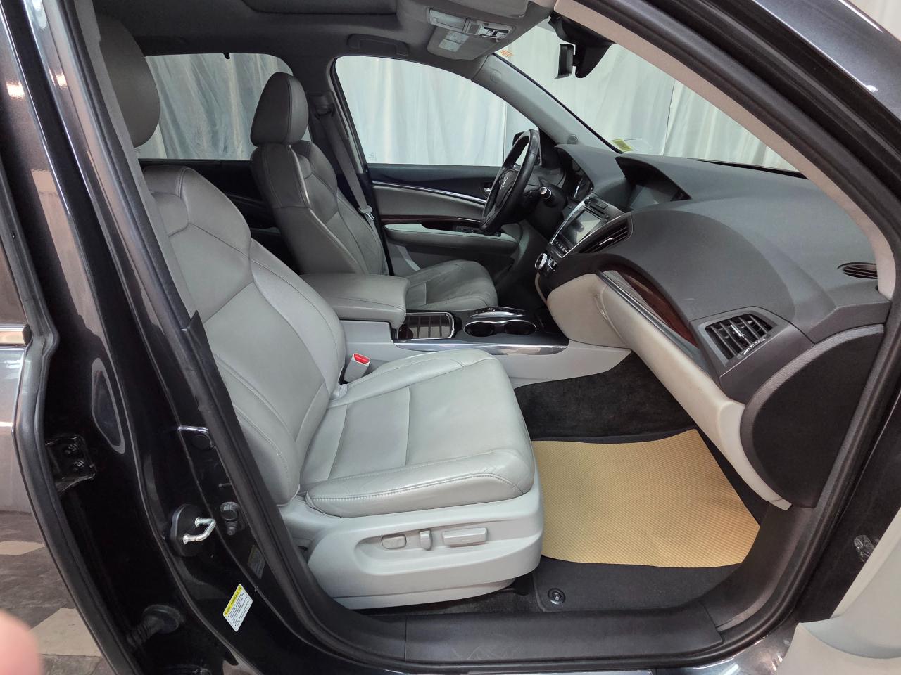 Acura MDX 9-Spd AT SH-AWD w/Advance and Entertainment 2016