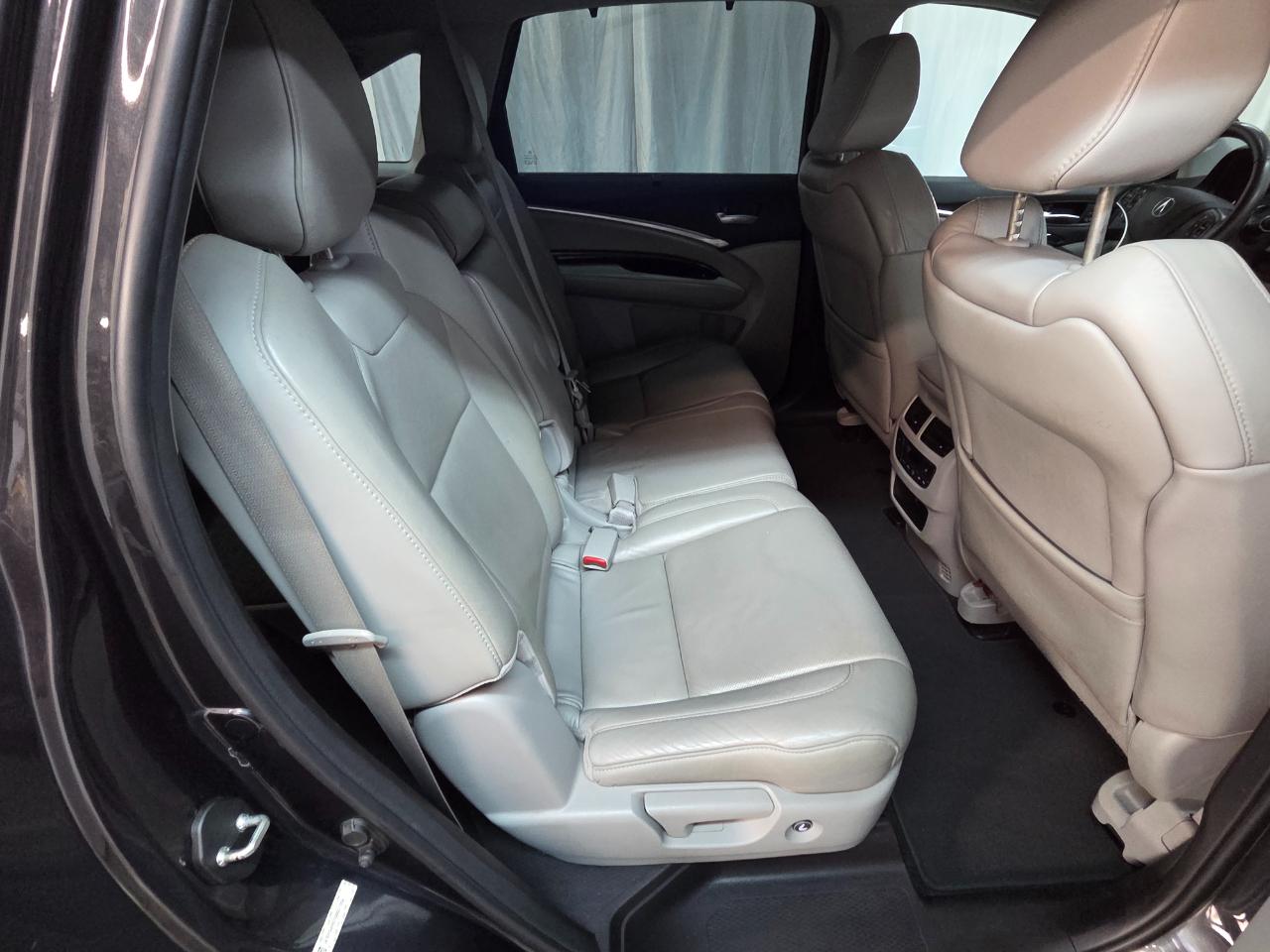 Acura MDX 9-Spd AT SH-AWD w/Advance and Entertainment 2016