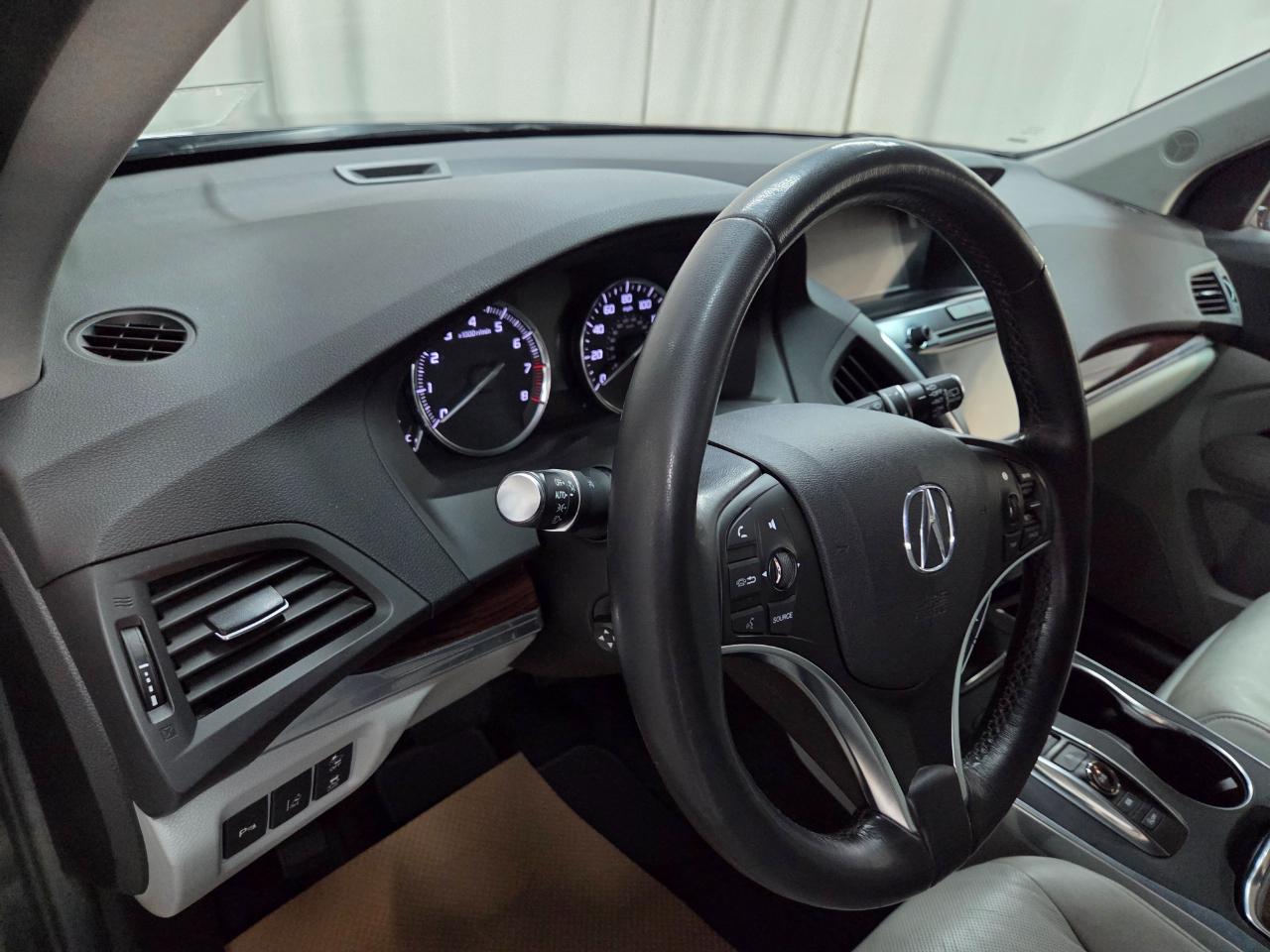 Acura MDX 9-Spd AT SH-AWD w/Advance and Entertainment 2016