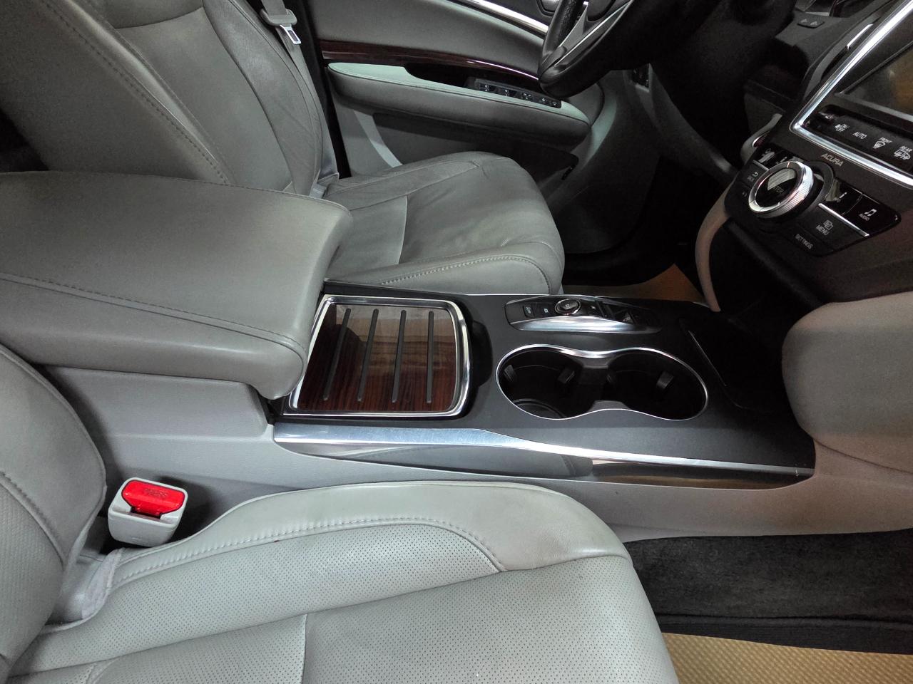 Acura MDX 9-Spd AT SH-AWD w/Advance and Entertainment 2016