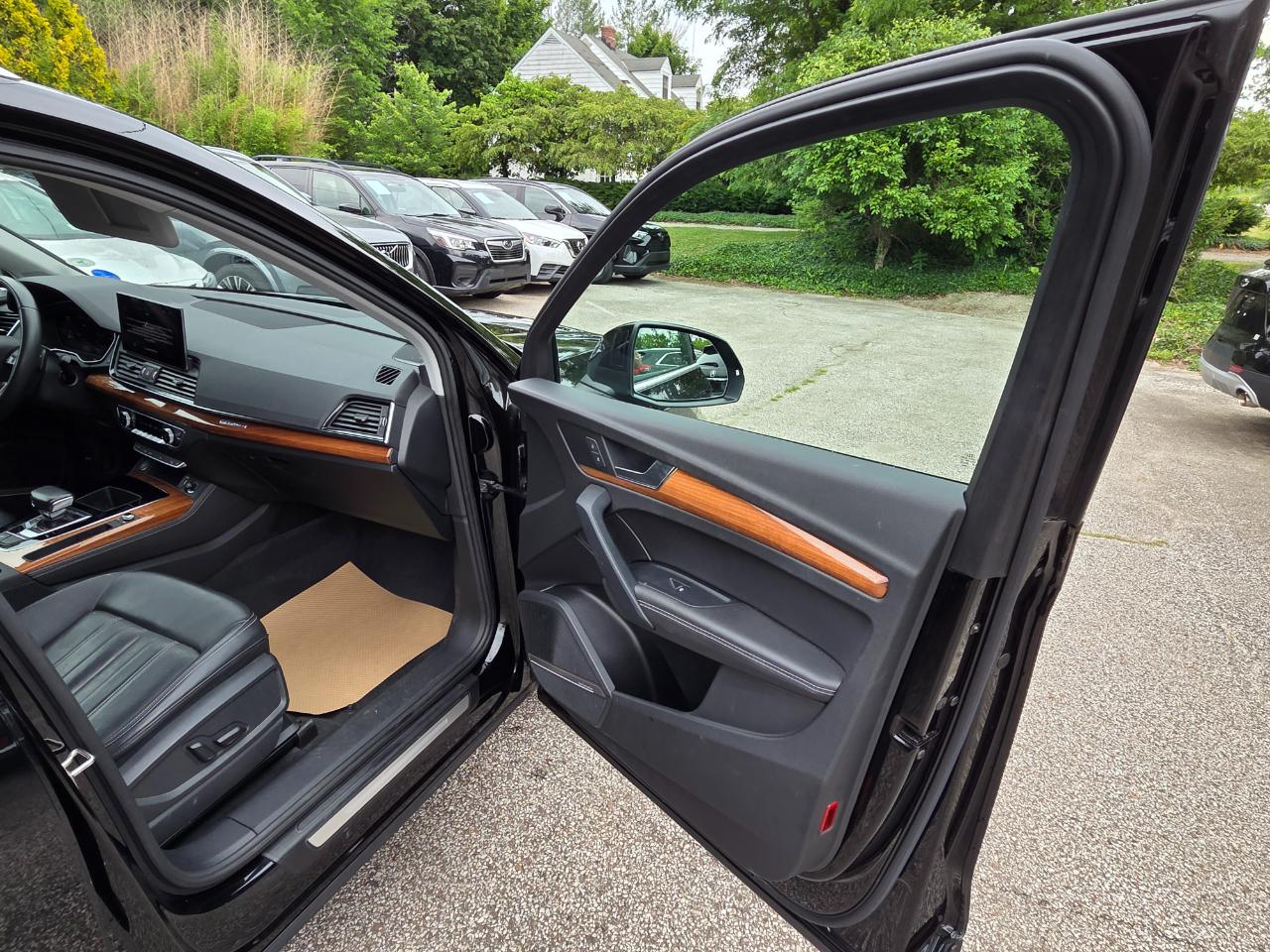 Audi Q5 2.0T Premium Plus quattro 2021