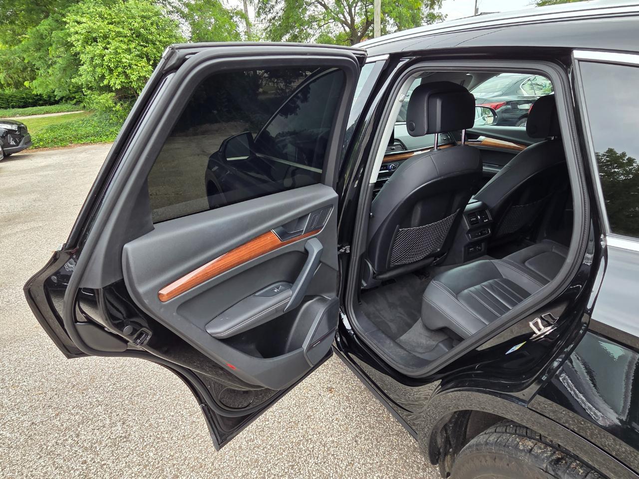 Audi Q5 2.0T Premium Plus quattro 2021