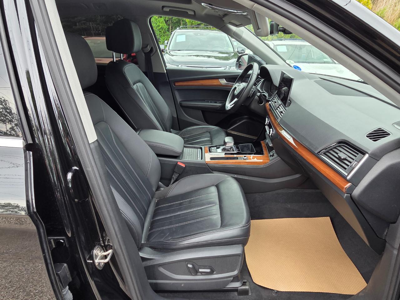 Audi Q5 2.0T Premium Plus quattro 2021