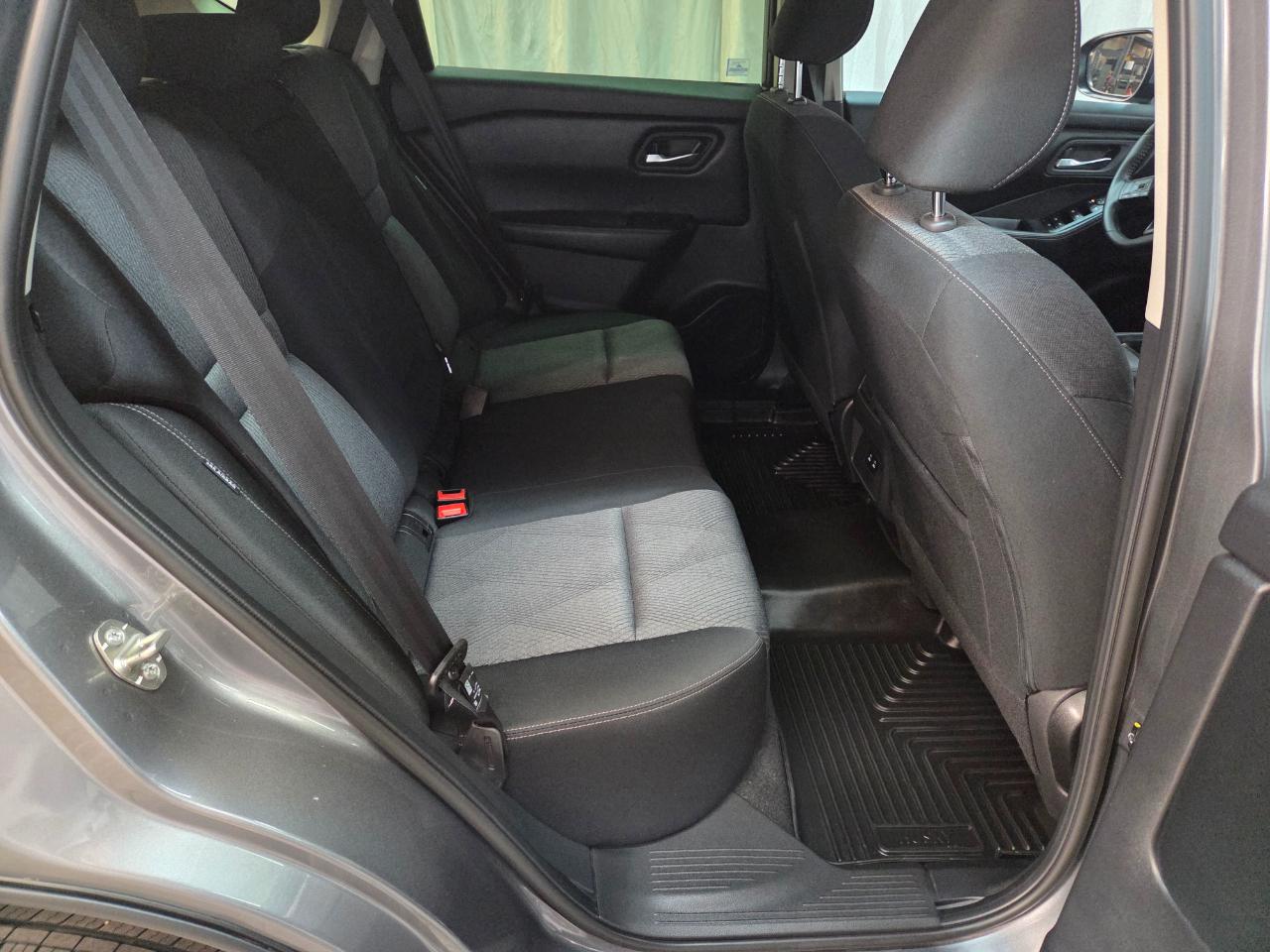 Nissan Rogue SV AWD 2025