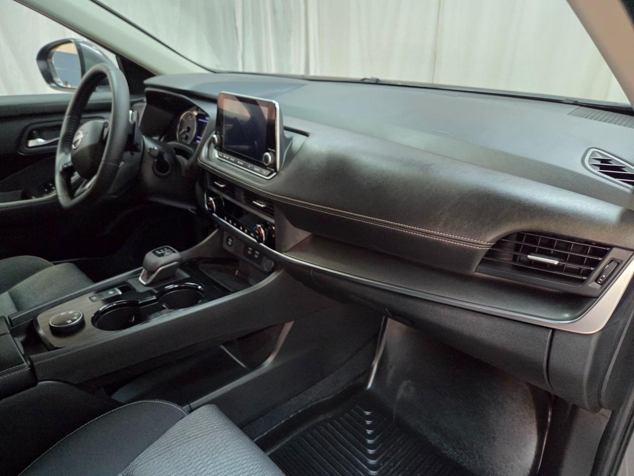 Nissan Rogue SV AWD 2025