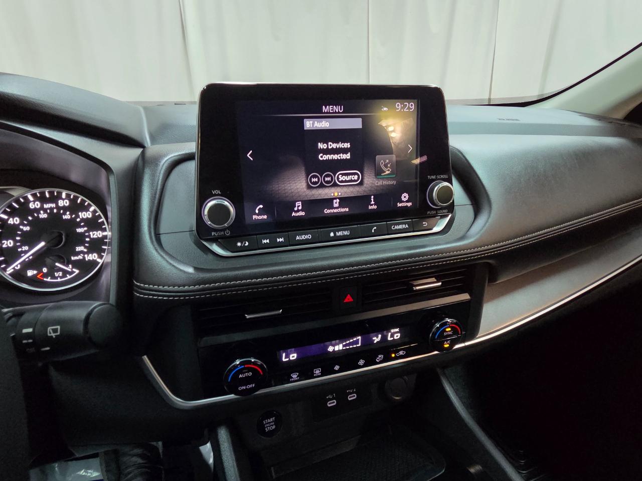 Nissan Rogue SV AWD 2025