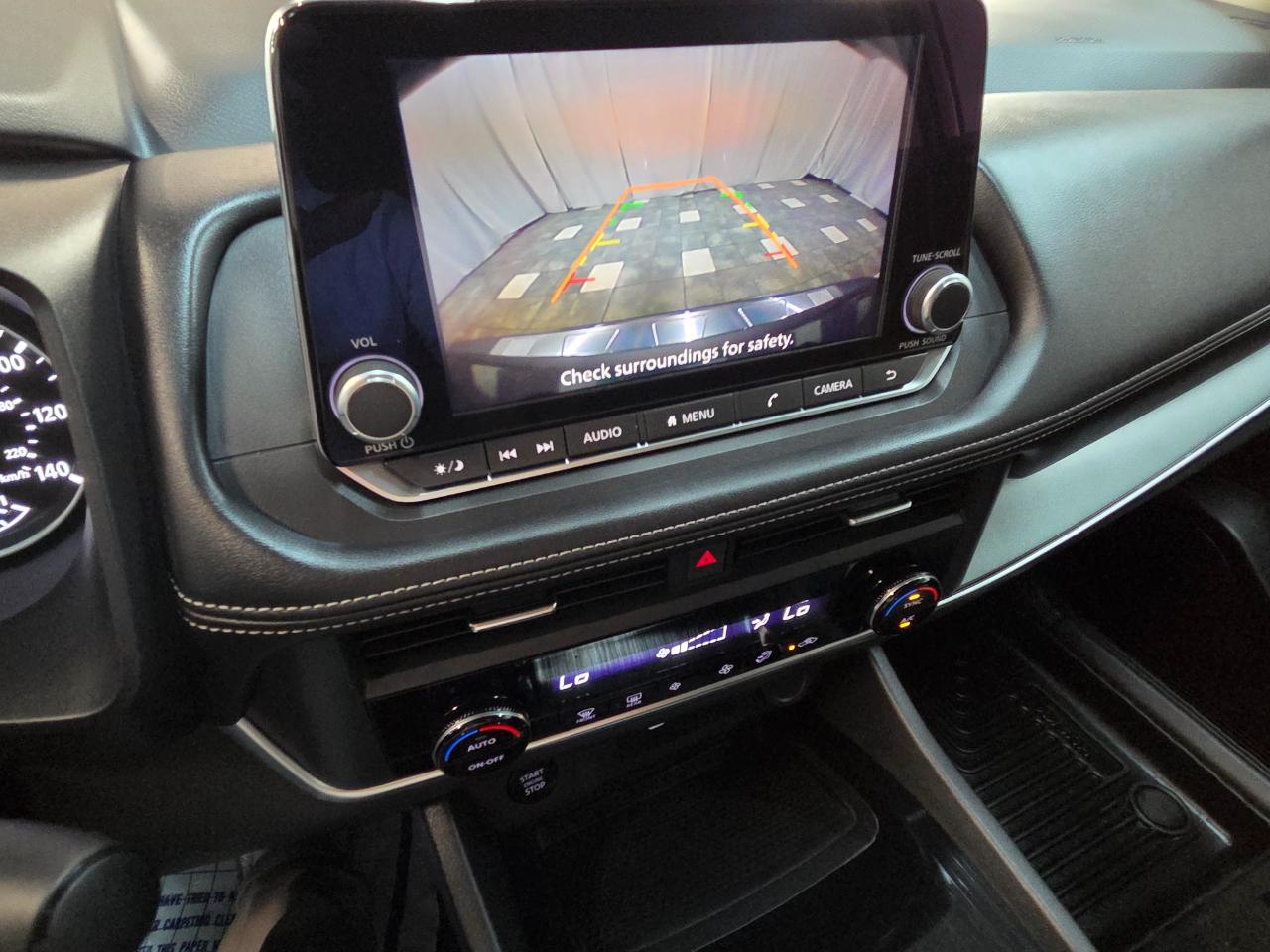 Nissan Rogue SV AWD 2025