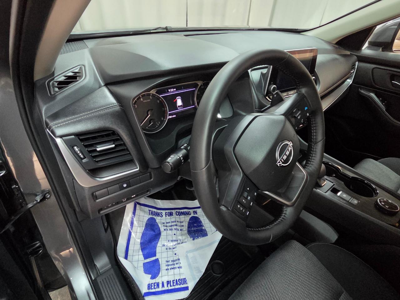 Nissan Rogue SV AWD 2025