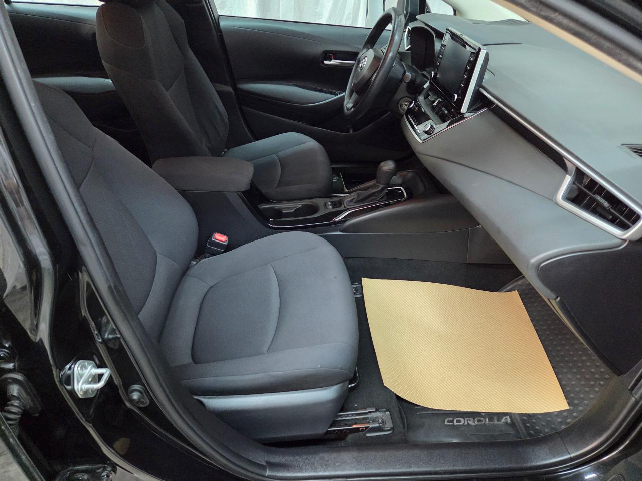 Toyota Corolla LE 2020