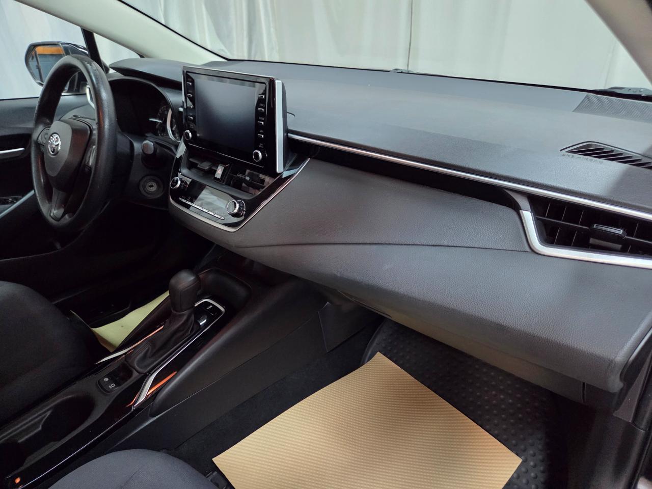 Toyota Corolla LE 2020