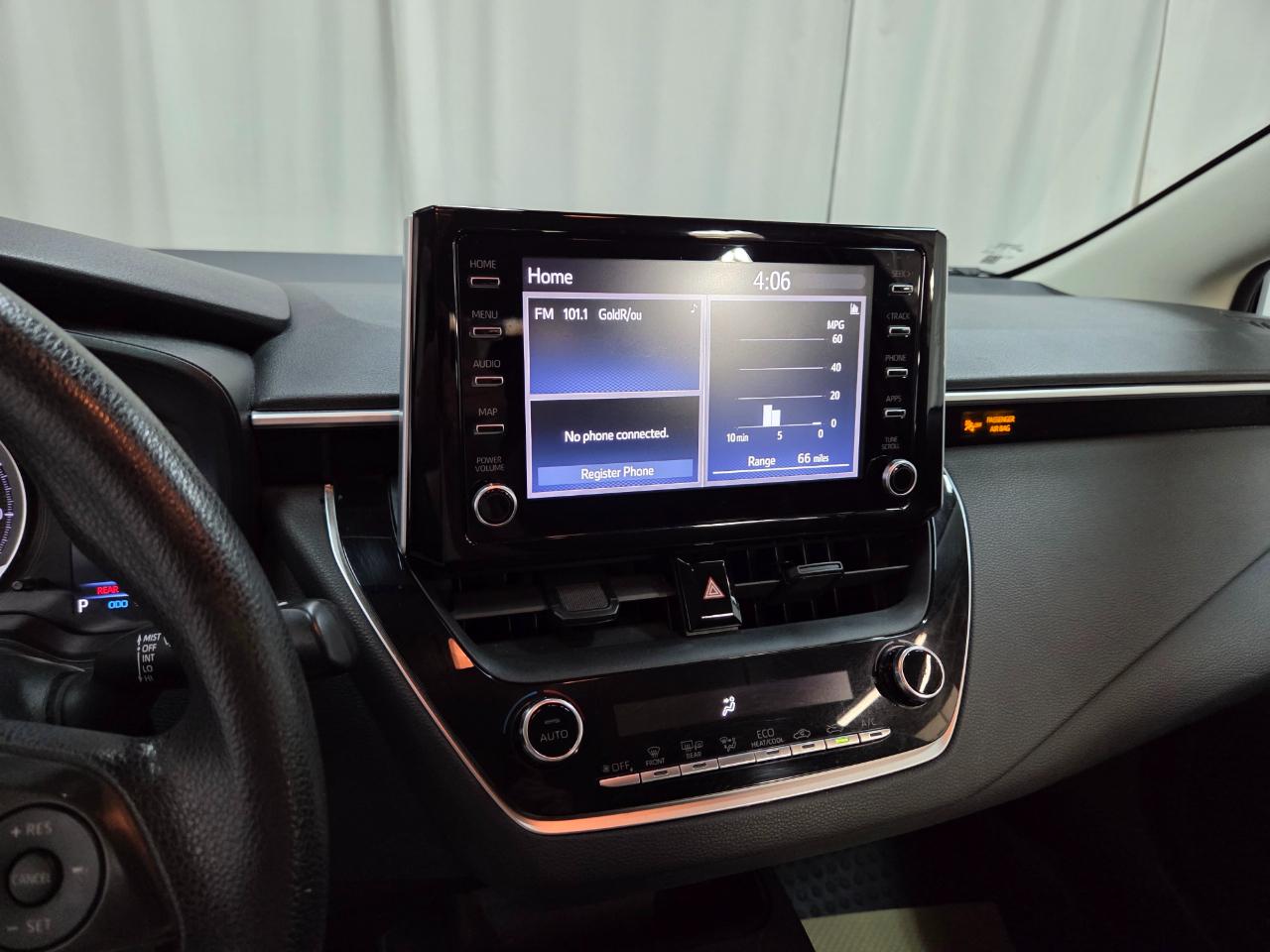 Toyota Corolla LE 2020