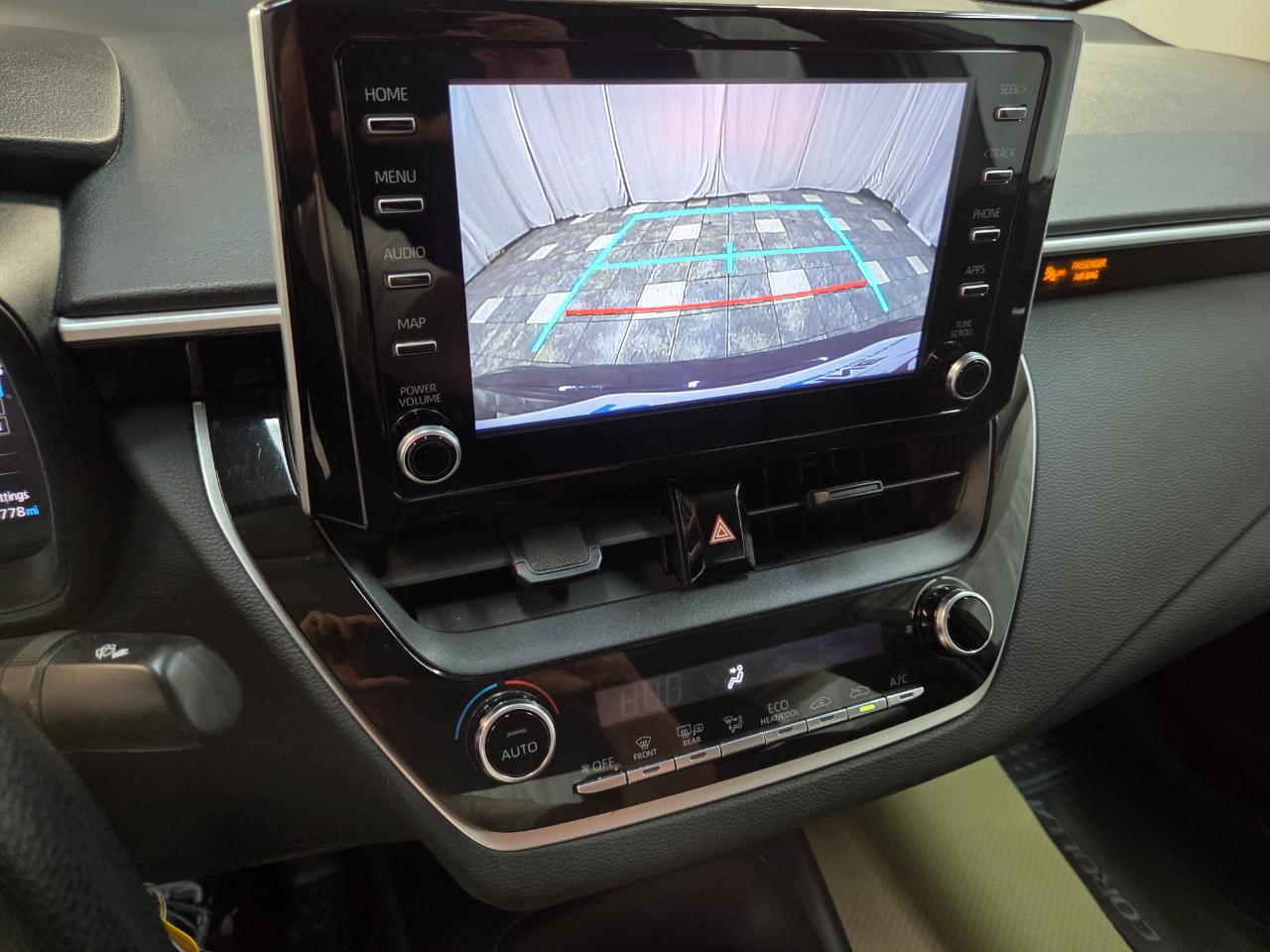 Toyota Corolla LE 2020