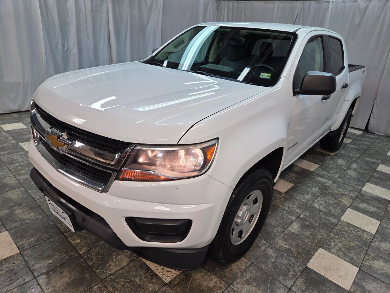 Chevrolet Colorado Work Truck Crew Cab 4WD Short Box 2020