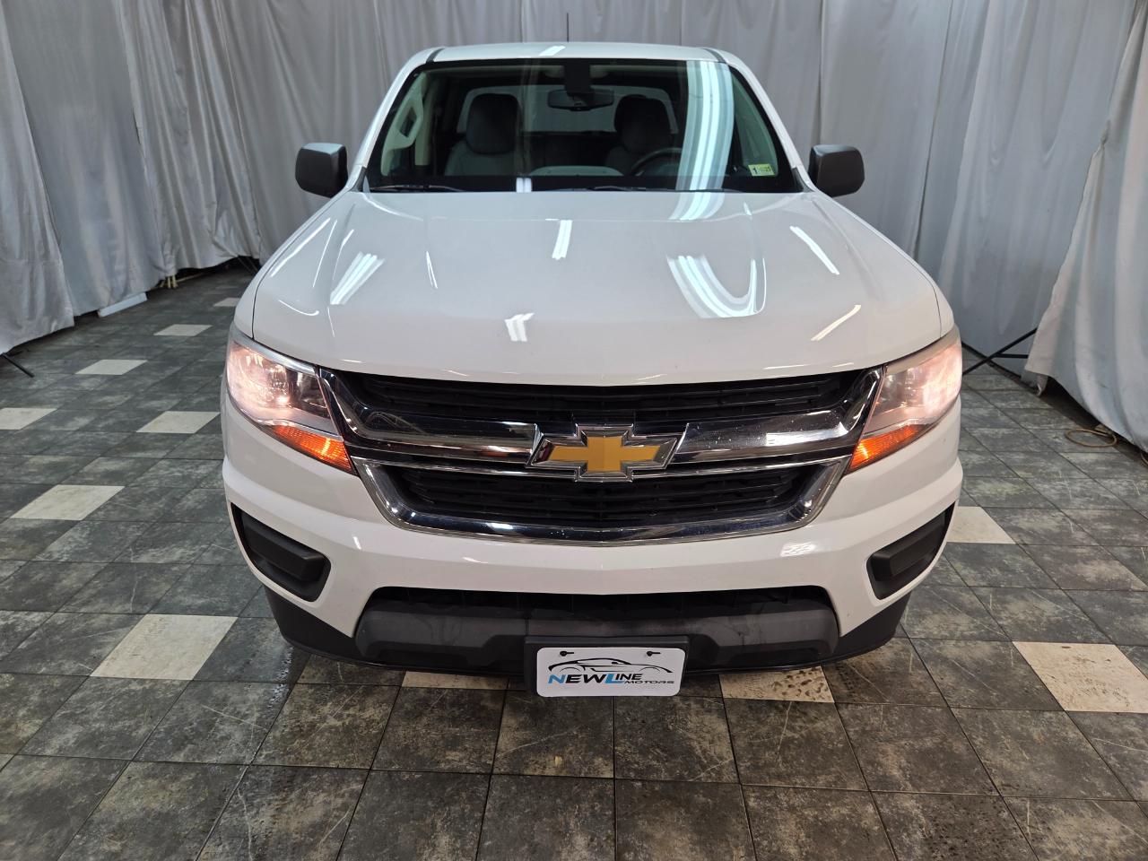 Chevrolet Colorado Work Truck Crew Cab 4WD Short Box 2020