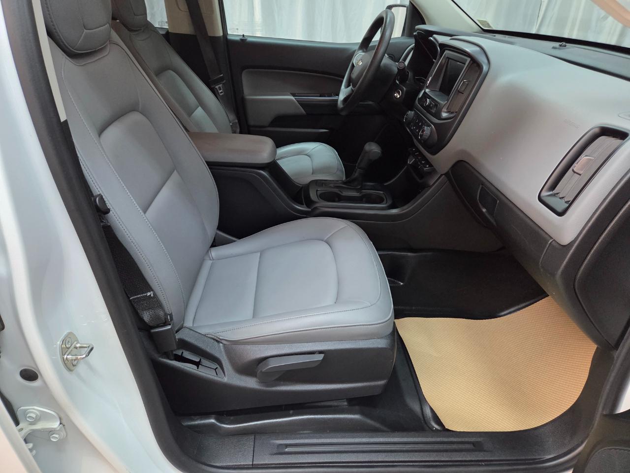 Chevrolet Colorado Work Truck Crew Cab 4WD Short Box 2020
