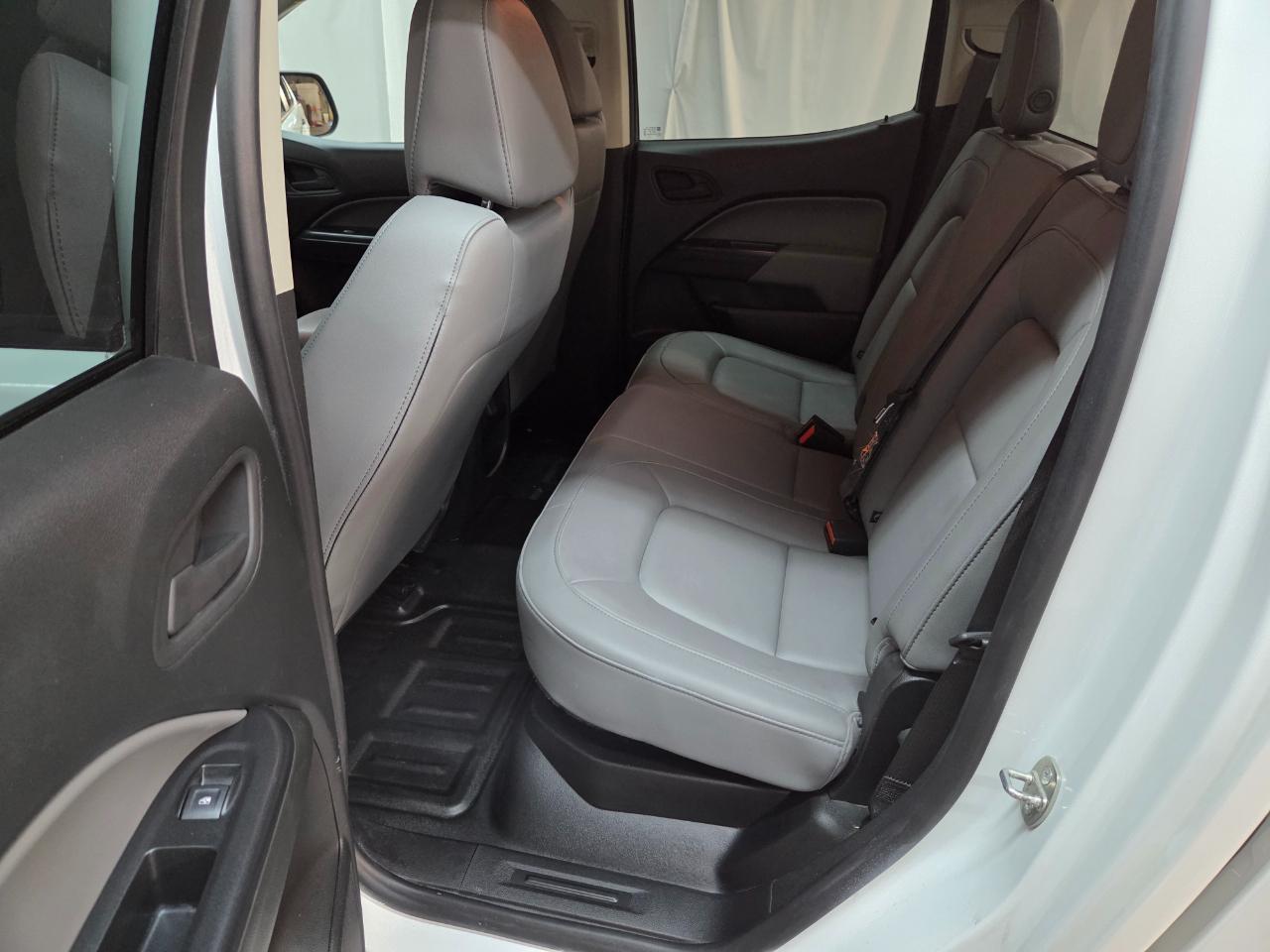 Chevrolet Colorado Work Truck Crew Cab 4WD Short Box 2020