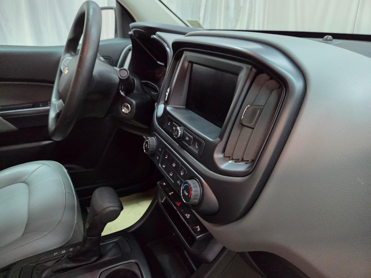 Chevrolet Colorado Work Truck Crew Cab 4WD Short Box 2020