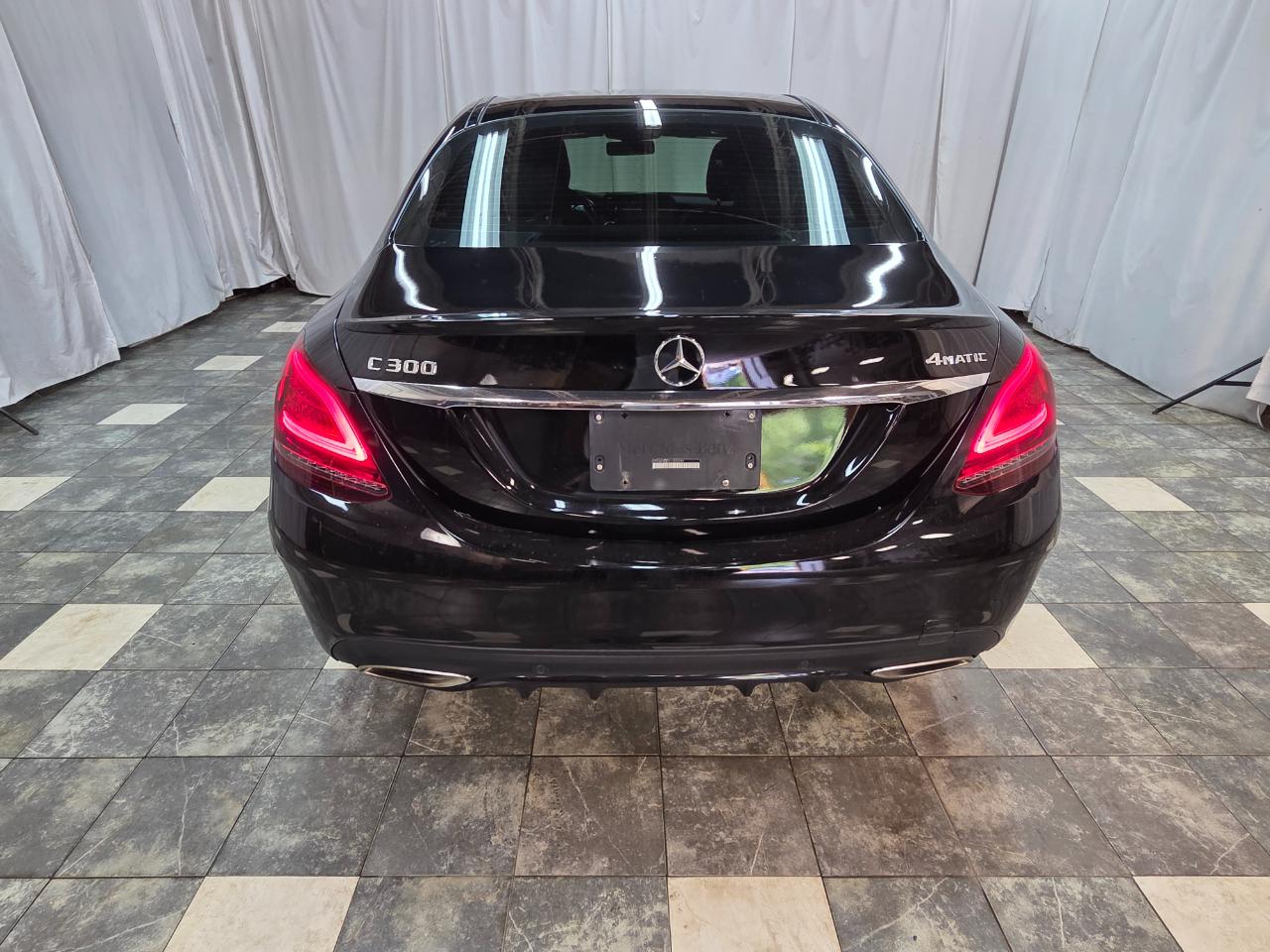 Mercedes-Benz C-Class C300 4MATIC Sedan 2020