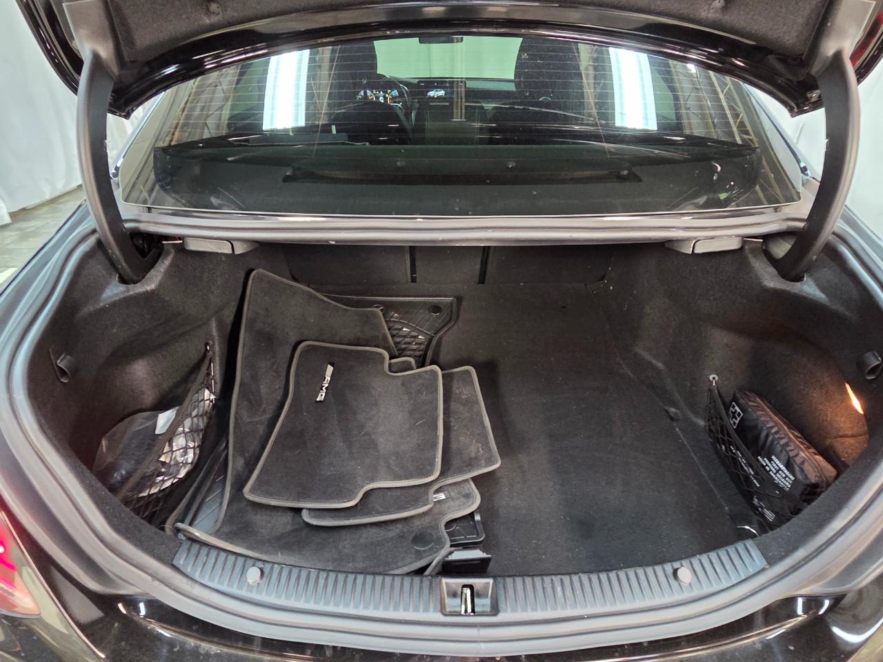 Mercedes-Benz C-Class C300 4MATIC Sedan 2020
