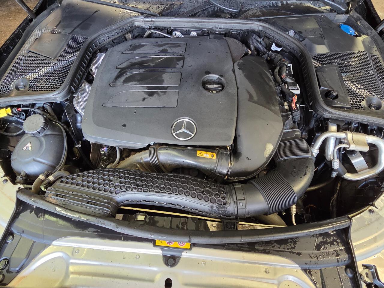 Mercedes-Benz C-Class C300 4MATIC Sedan 2020