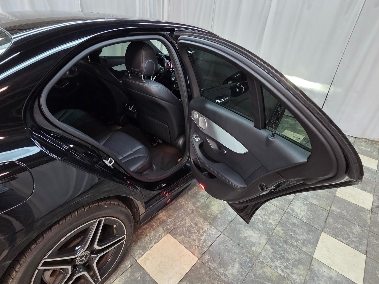 Mercedes-Benz C-Class C300 4MATIC Sedan 2020