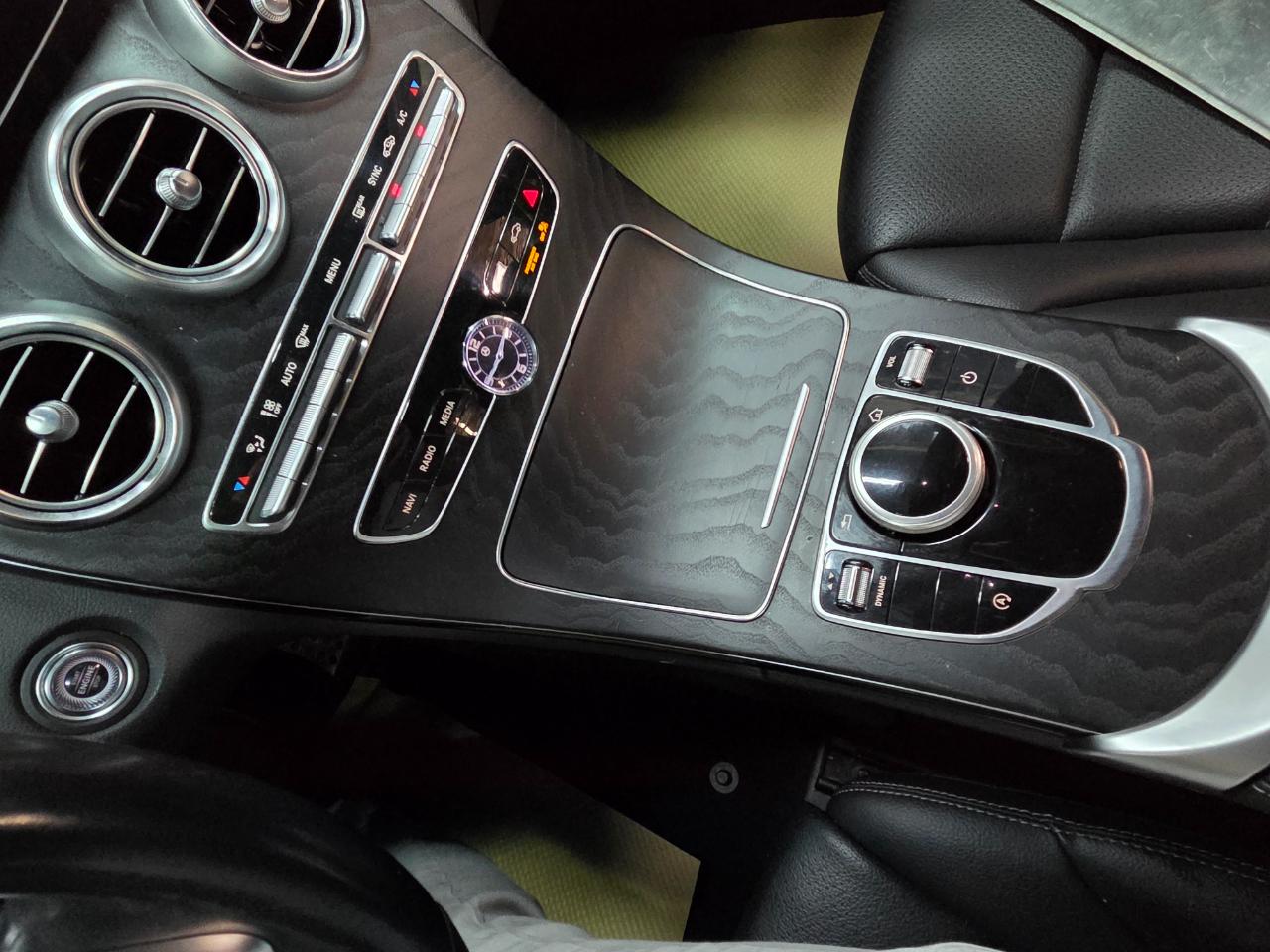 Mercedes-Benz C-Class C300 4MATIC Sedan 2020