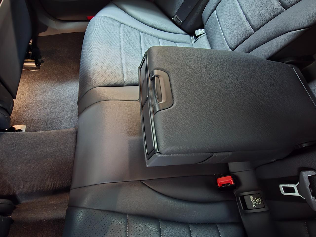 Mercedes-Benz C-Class C300 4MATIC Sedan 2020