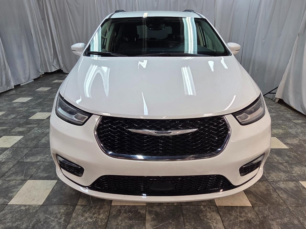 Chrysler Pacifica Touring-L 2022