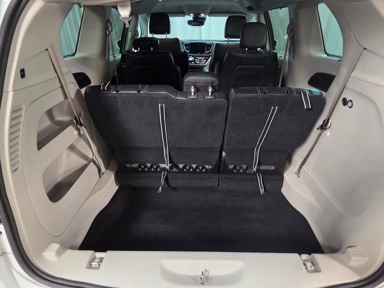 Chrysler Pacifica Touring-L 2022