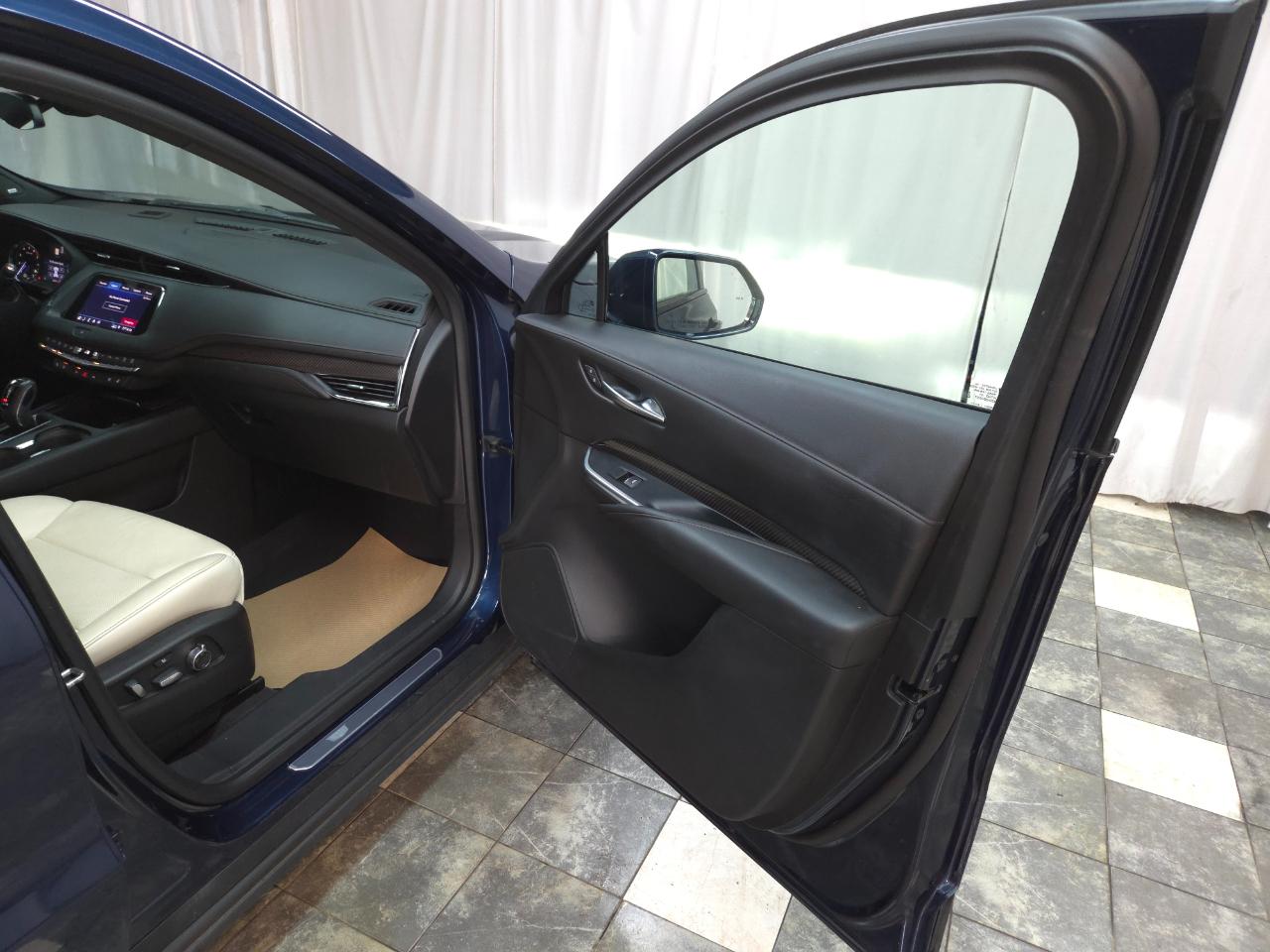 Cadillac XT4 Sport AWD 2019