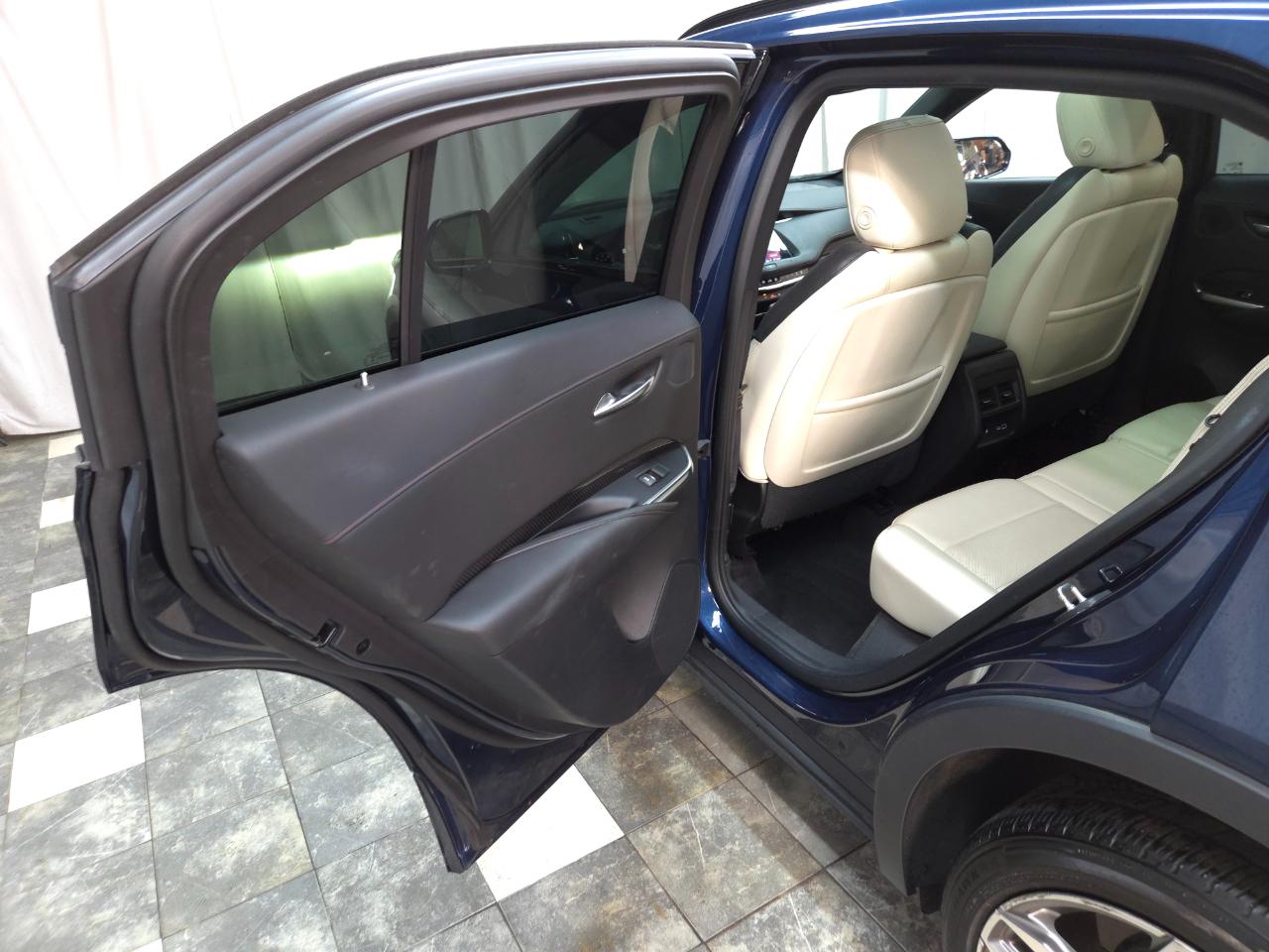 Cadillac XT4 Sport AWD 2019