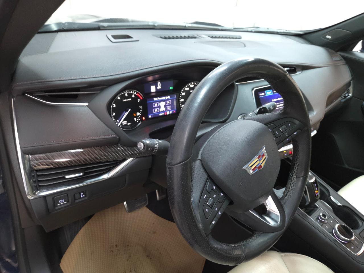 Cadillac XT4 Sport AWD 2019