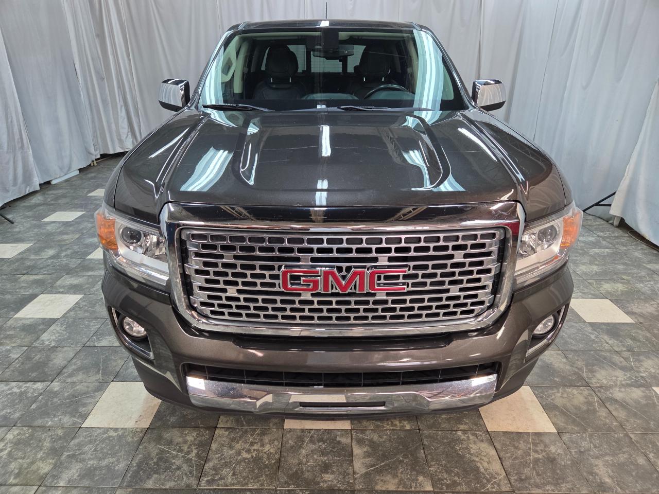 GMC Canyon Denali Crew Cab 4WD Long Box 2020