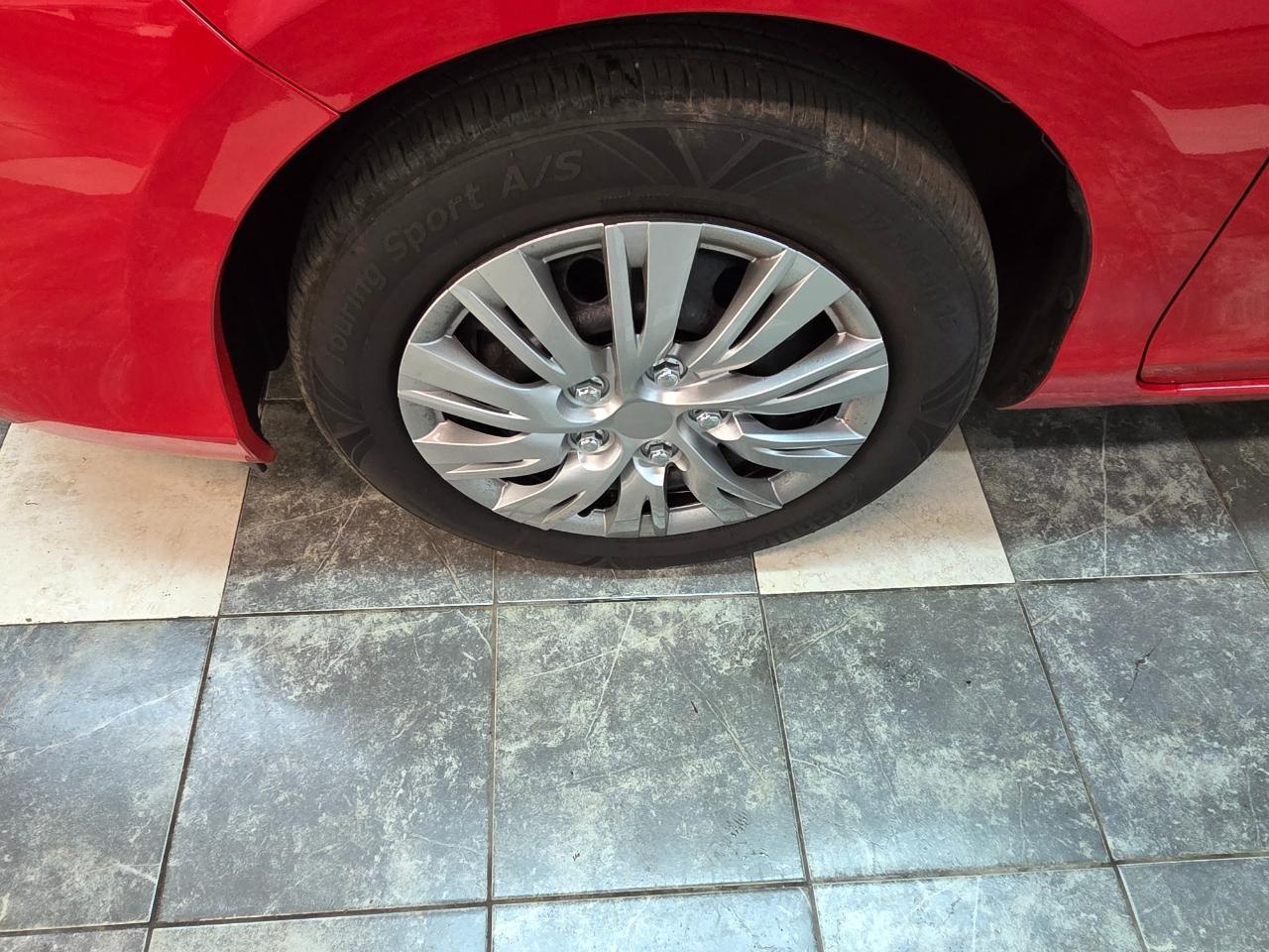 Toyota Prius c Four 2015