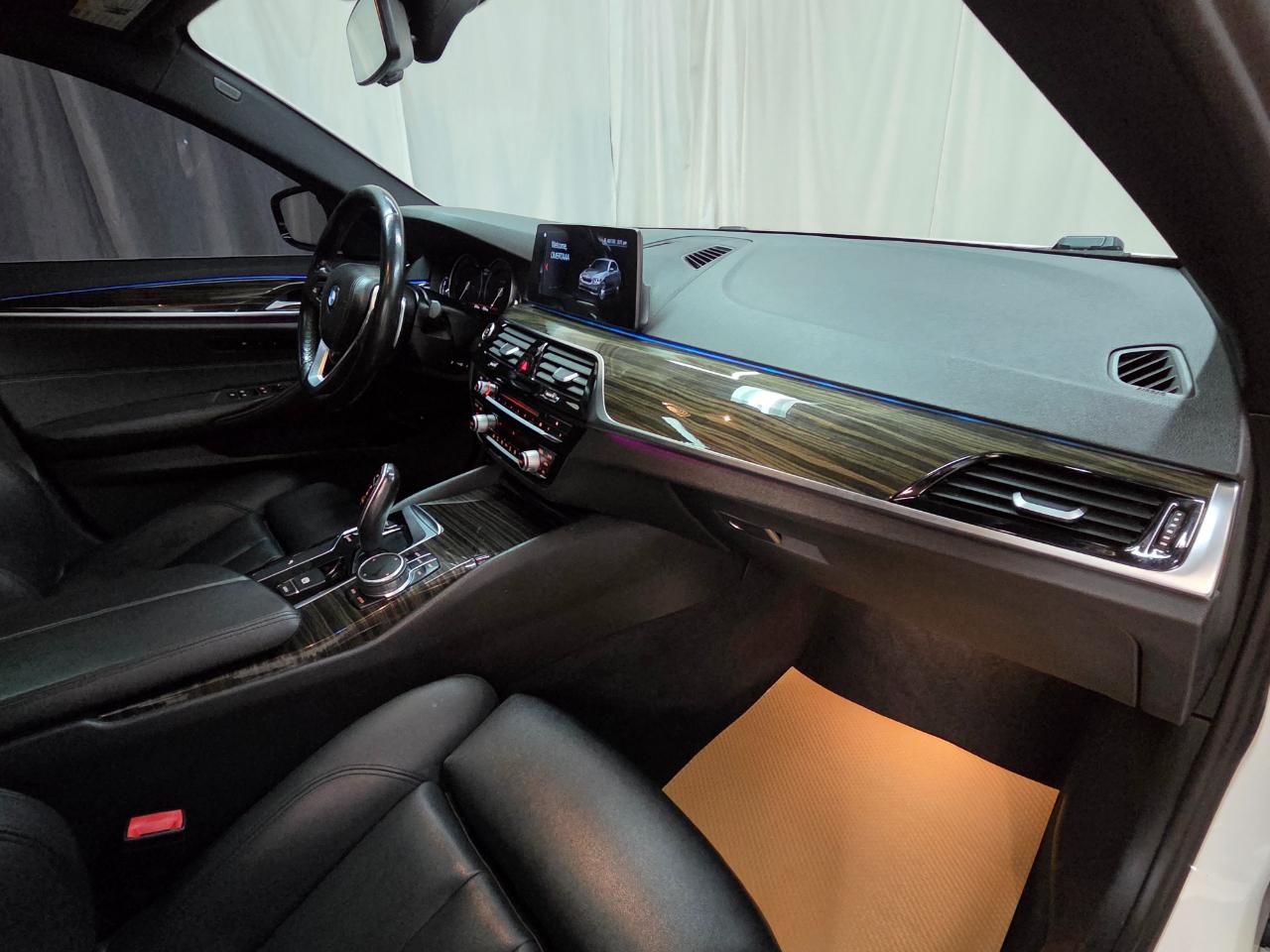 BMW 5-Series 530i xDrive 2018