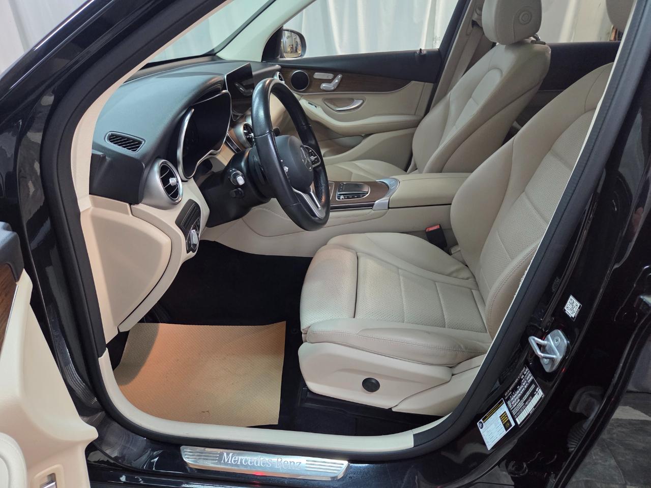 Mercedes-Benz GLC-Class GLC300 4MATIC 2020