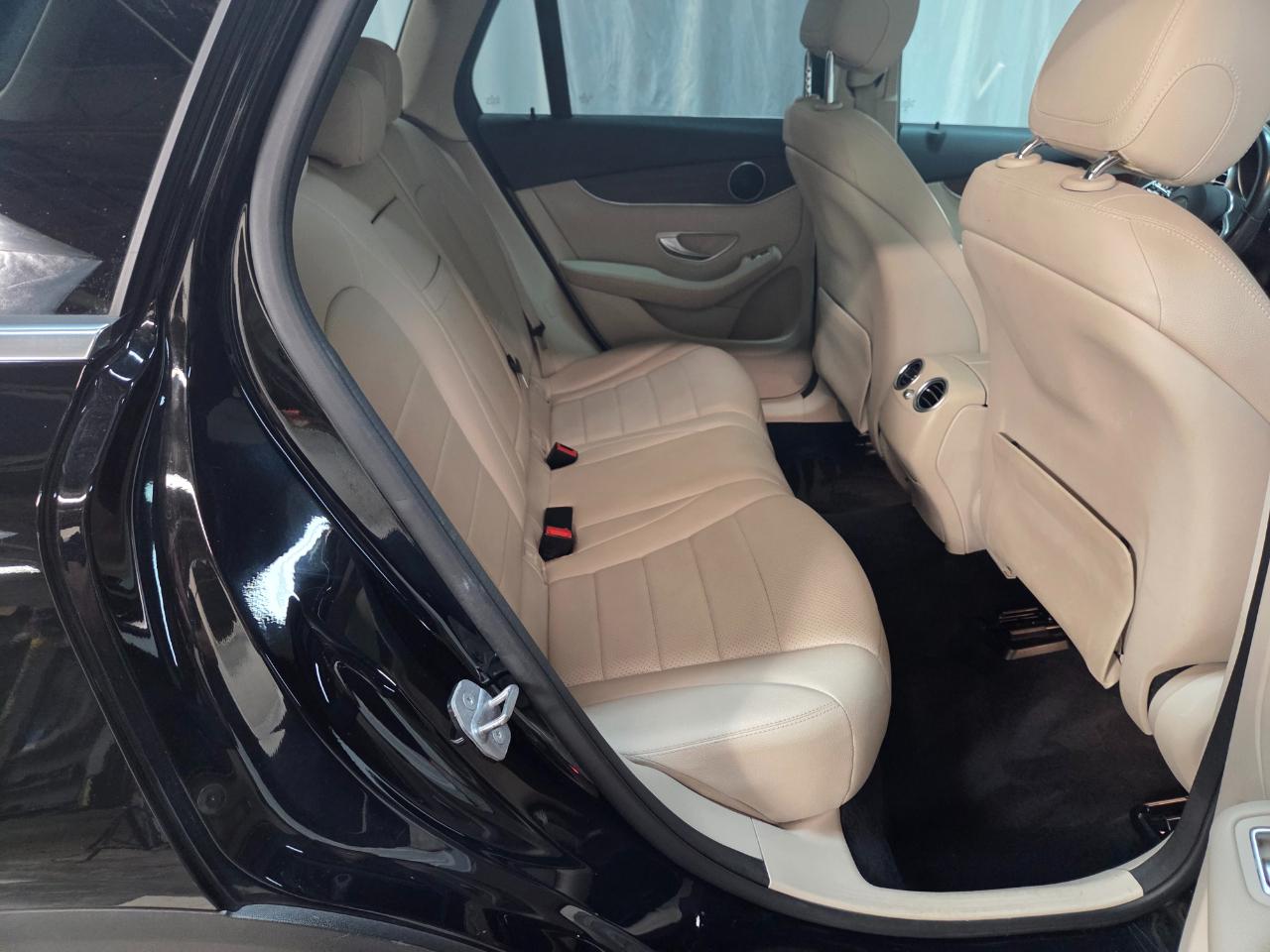 Mercedes-Benz GLC-Class GLC300 4MATIC 2020