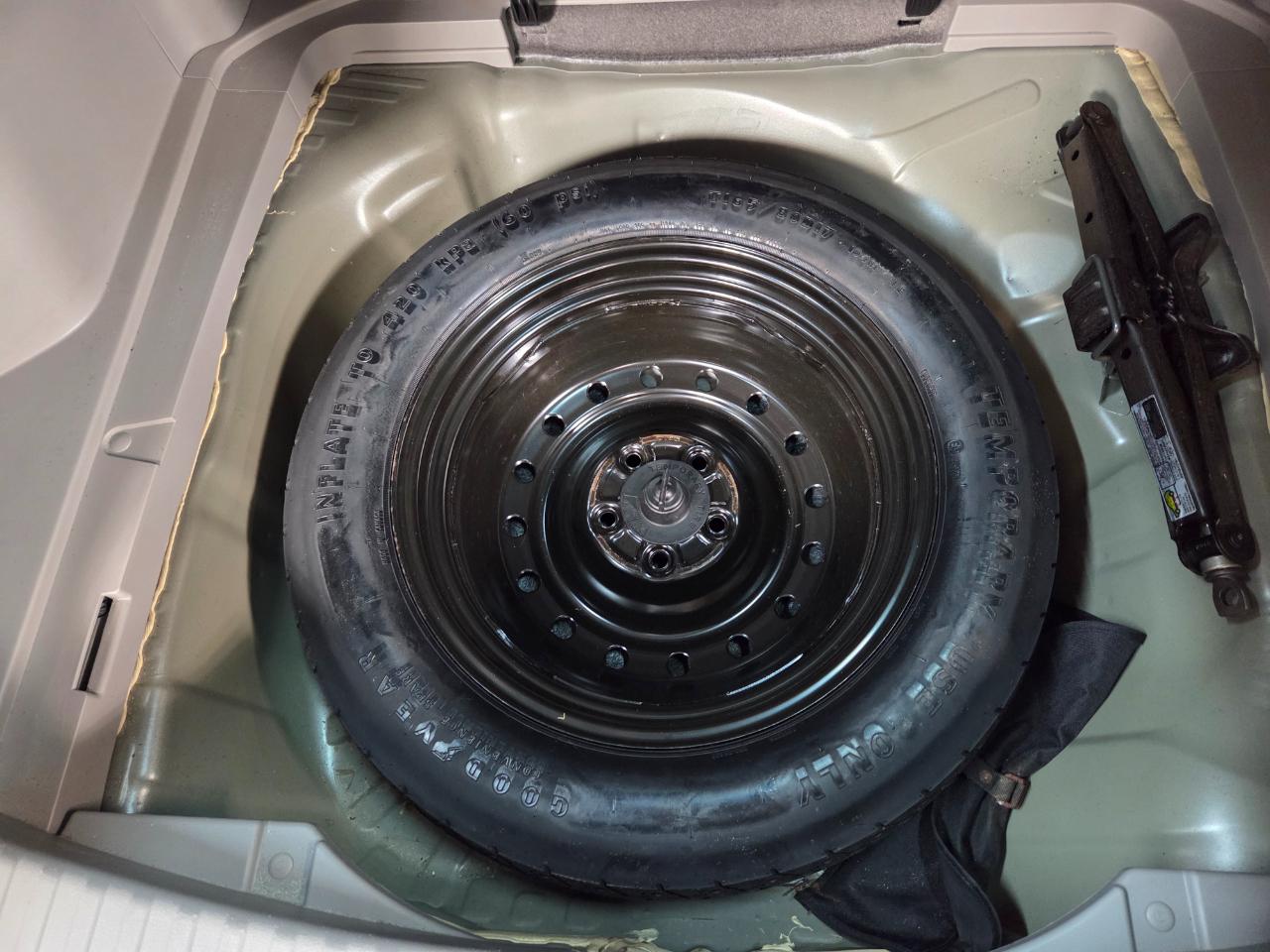 Honda CR-V LX 4WD 5-Speed AT 2014