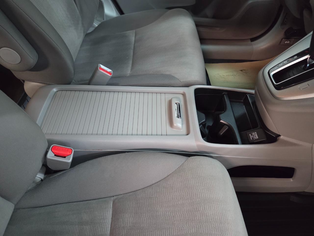 Honda CR-V LX 4WD 5-Speed AT 2014