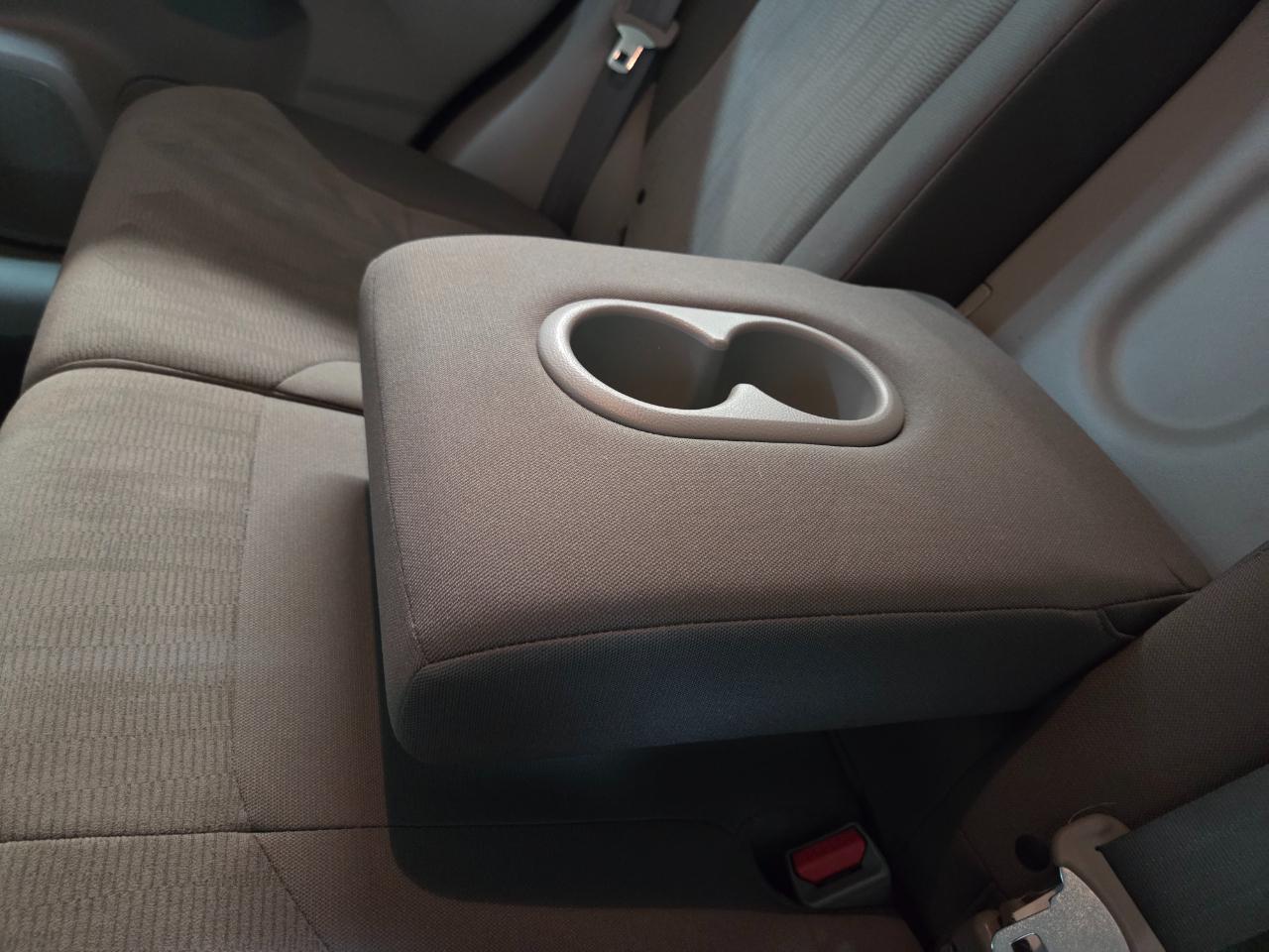 Honda CR-V LX 4WD 5-Speed AT 2014